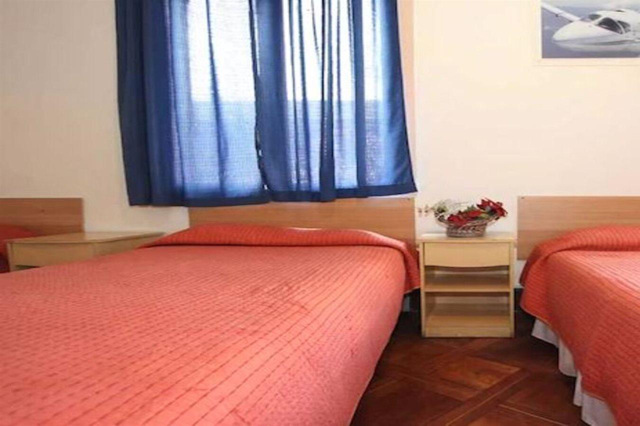 Hotel Londres 35 Santiago du Chili Extérieur photo